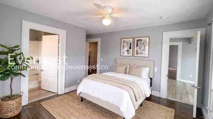 32 Woodlawn Dr #7 - Photo 2 of 22