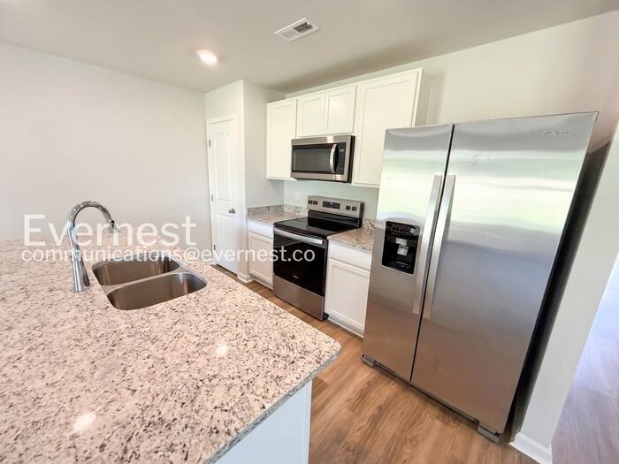 18864 Wicklow Cir - Photo 5 of 17