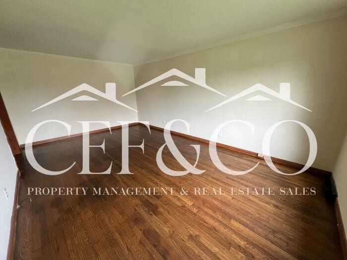 1413 Fernwood Glendale Rd #A - Photo 2 of 15