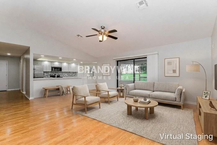 12497 Harper St - Photo 3 of 25