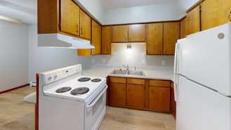 305 Ryan Dr #11 - Photo 1 of 1