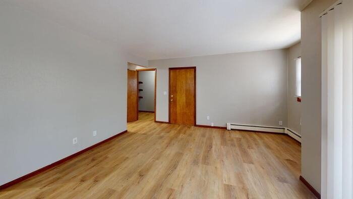 305 Ryan Dr #11 - Photo 3 of 11