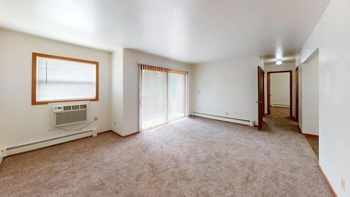 305 Ryan Dr #10 - Photo 3 of 10