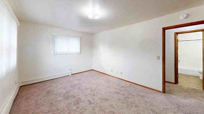 305 Ryan Dr #10 - Photo 6 of 10