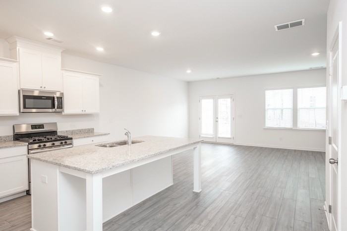 1080 Edwin Ln - Photo 2 of 4