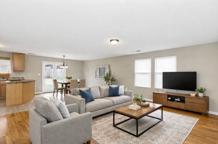142 Vancouver Rd - Photo 5 of 28