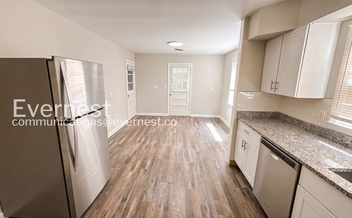 3744 Thrushwood Dr - Photo 7 of 25