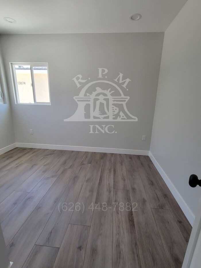 13872 Saranac Dr - Photo 7 of 12