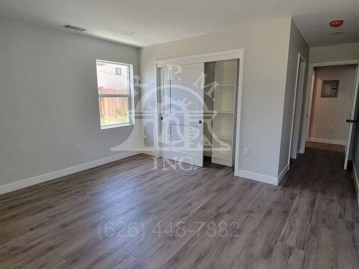 13874 Saranac Dr - Photo 6 of 8
