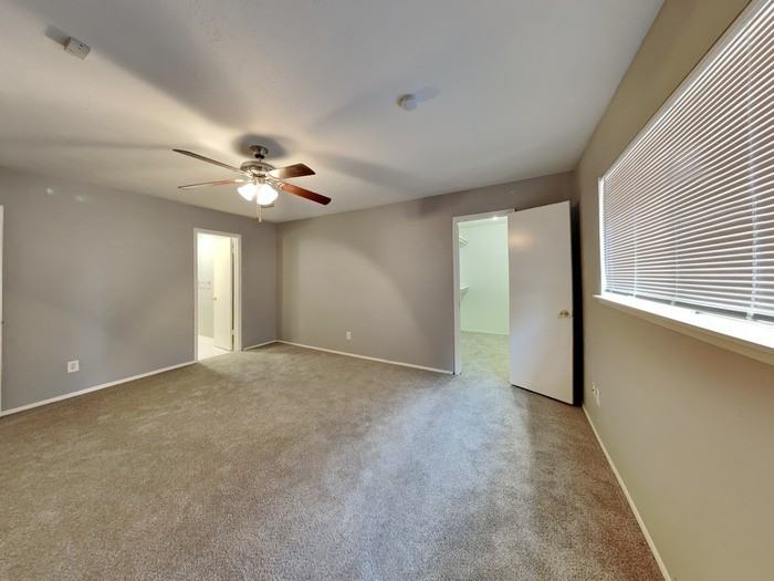 2706 Santa Anna Dr - Photo 7 of 17