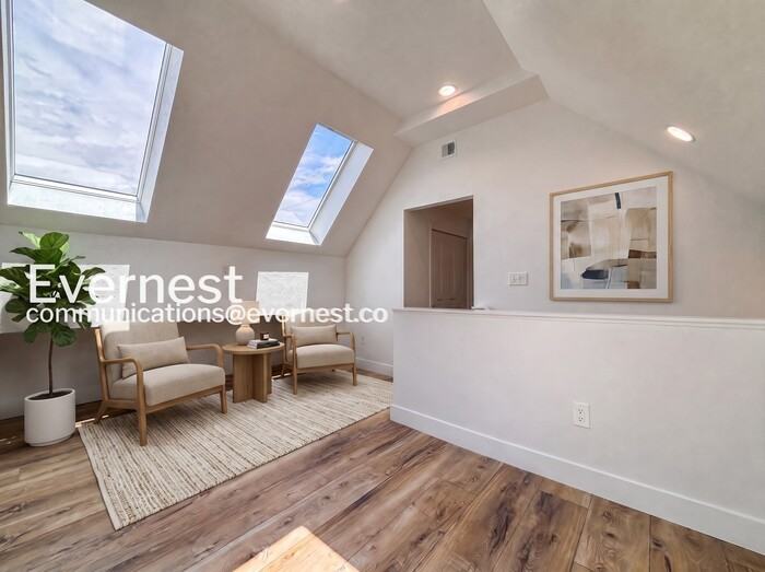 1336 1/2 Kalamath St - Photo 2 of 20