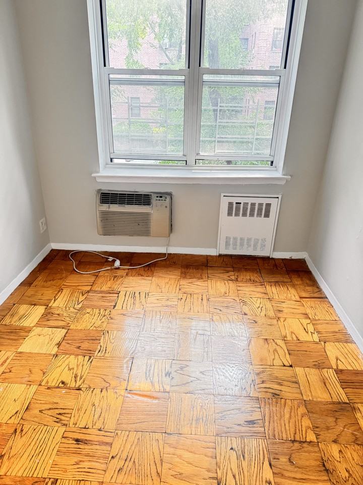 83-33 118th Street #3K - Photo 5 of 15