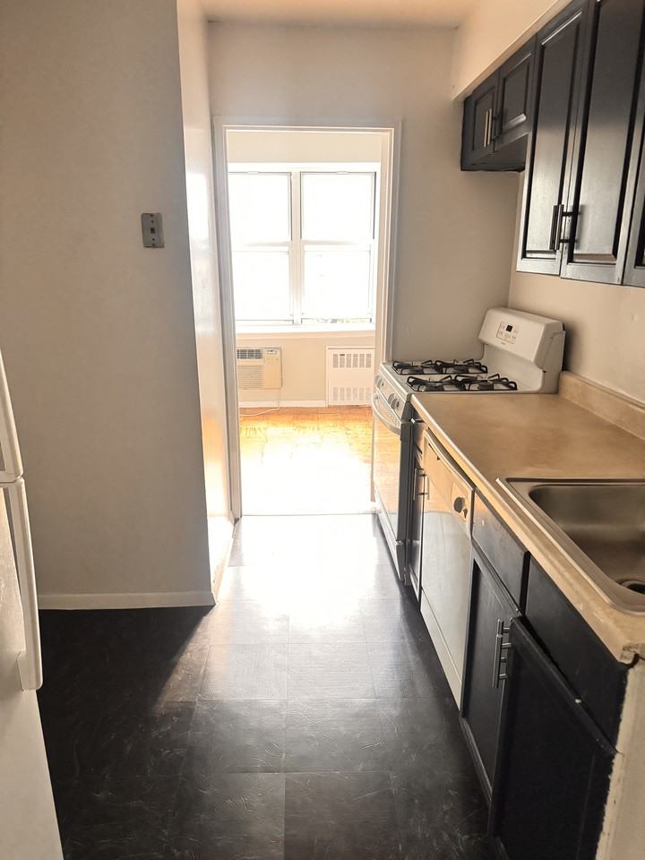 83-33 118th Street #3K - Photo 7 of 15