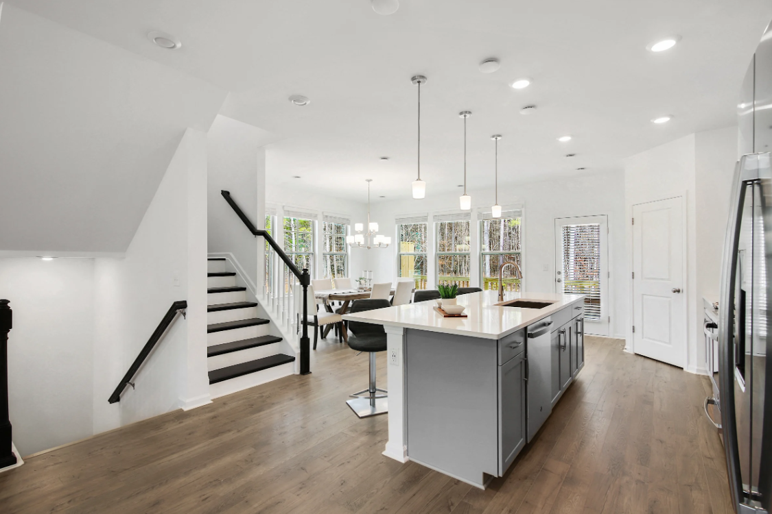 1447 Halstead Pl #NA - Photo 5 of 27