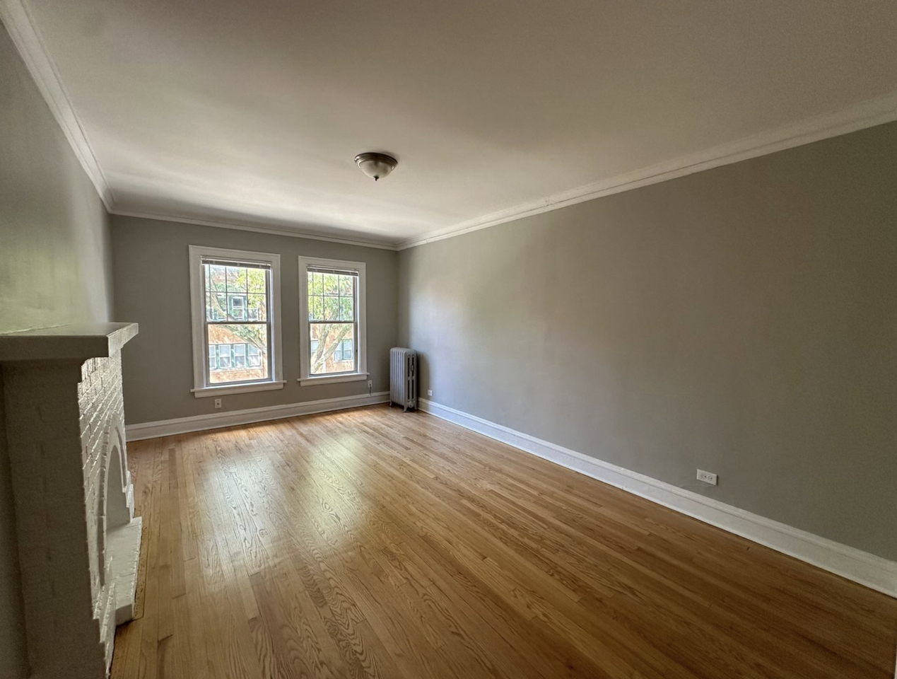 2341 W Rosemont Ave #1 - Photo 2 of 9