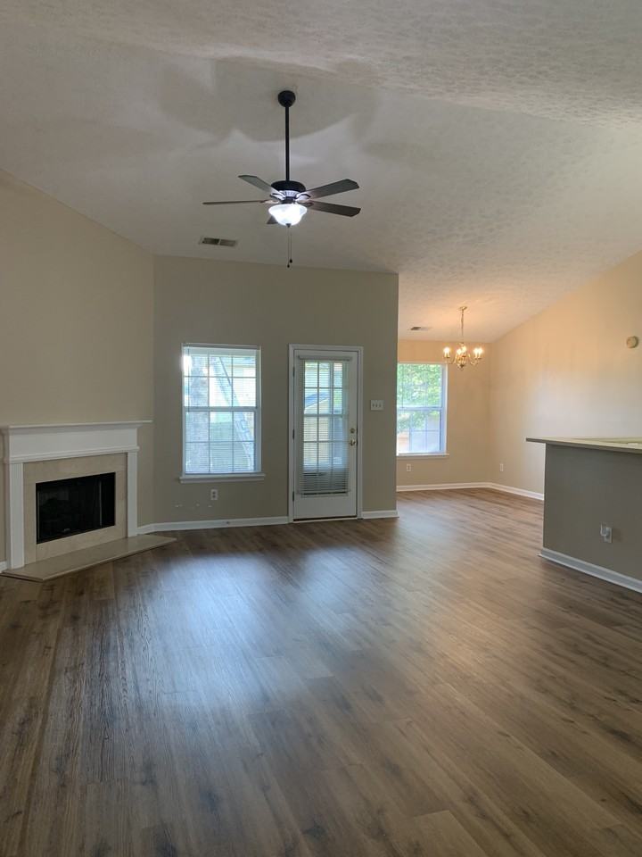 213 Copperfield Ln #NA - Photo 4 of 29