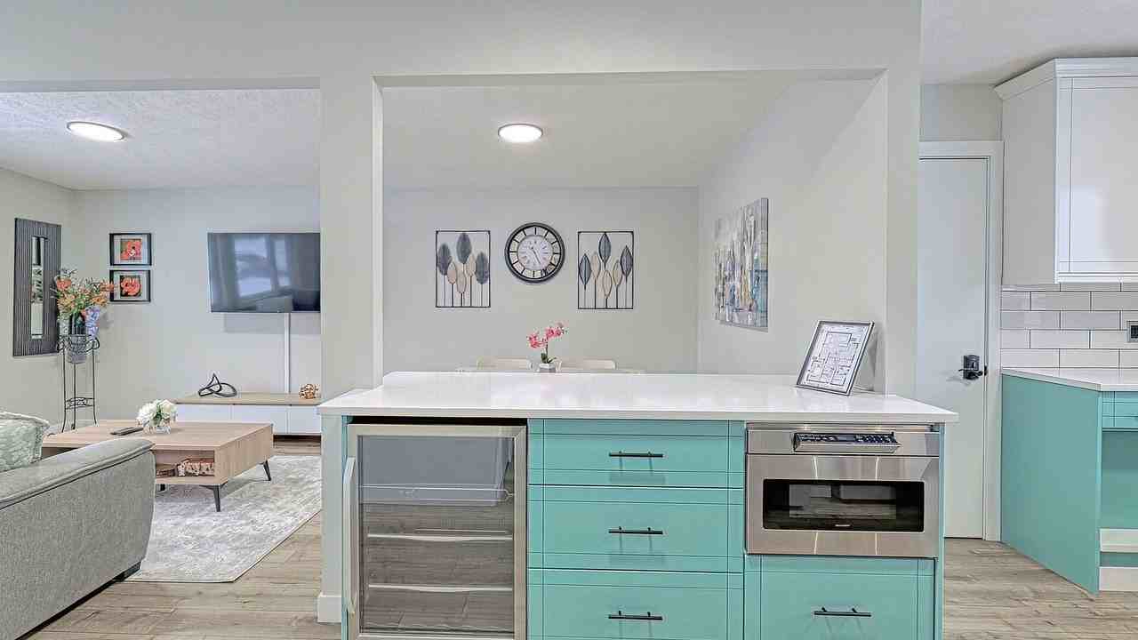 612 Mariposa Pl Ne - Photo 3 of 23