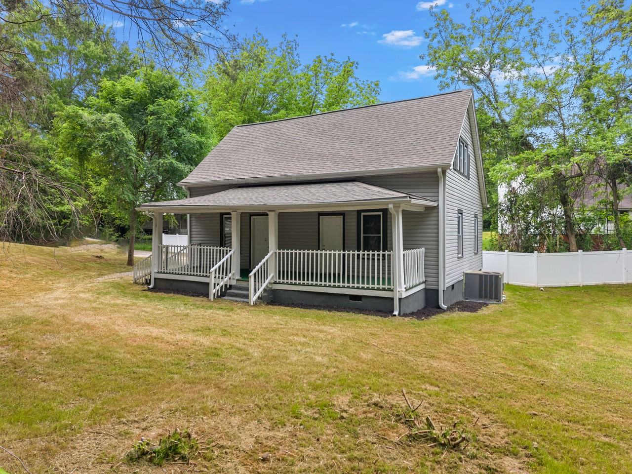 108 Wayside Dr #NA - Photo 2 of 15