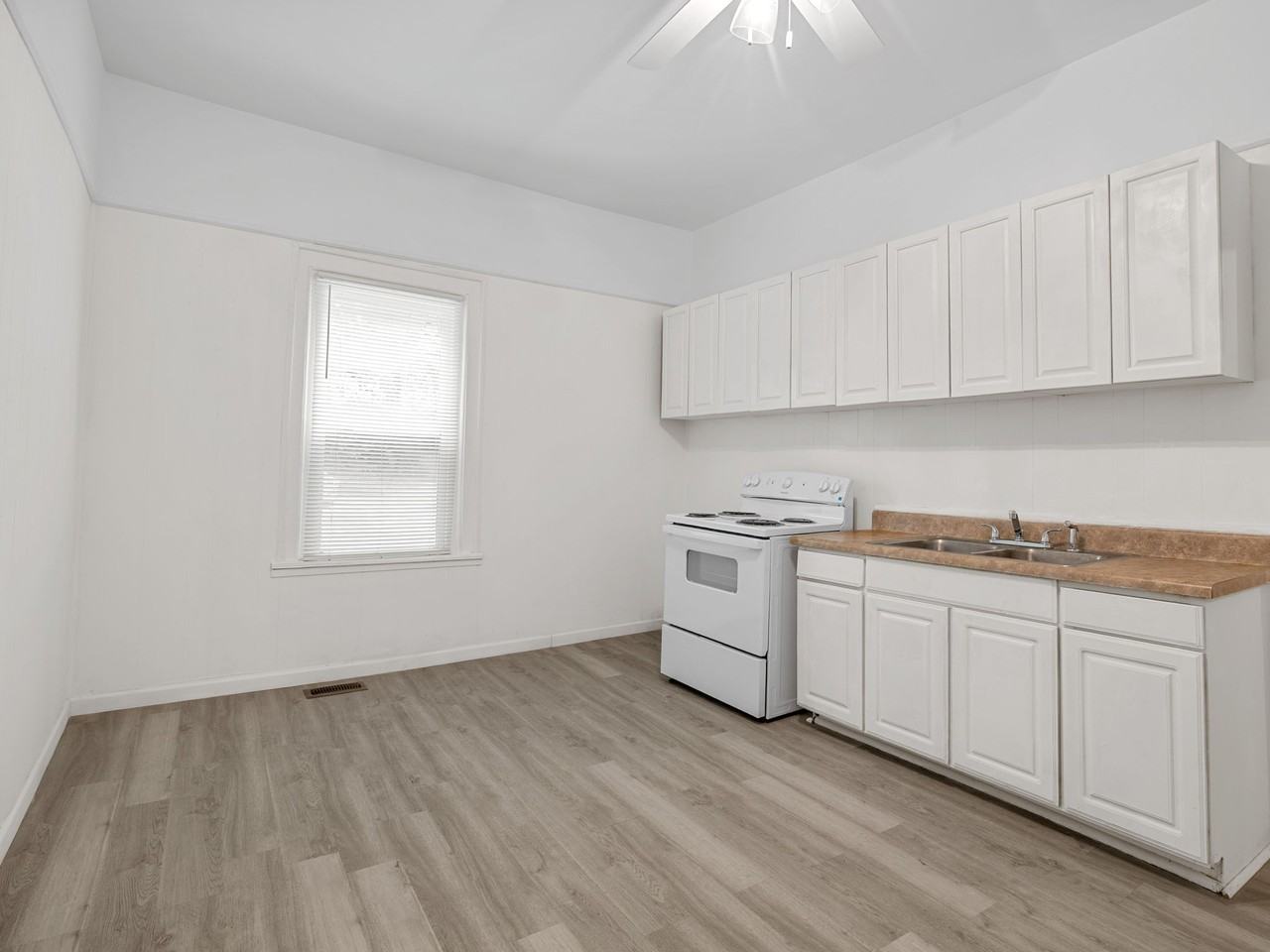 108 Wayside Dr #NA - Photo 4 of 15