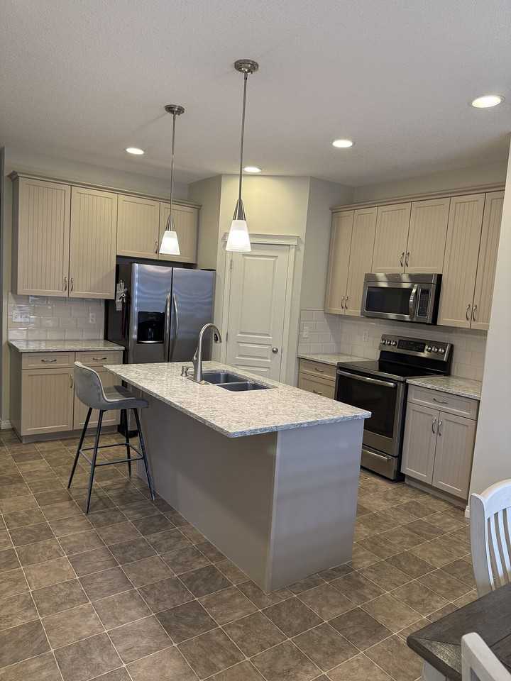 228 Reunion Crt Nw - Photo 2 of 17