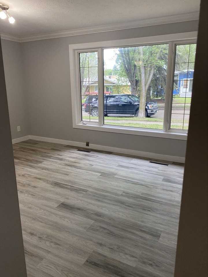 28 Sable Cres