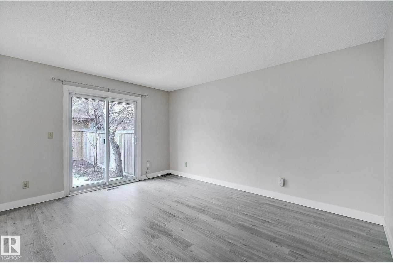 1767 Lakewood Road South Nw - Photo 5 of 40