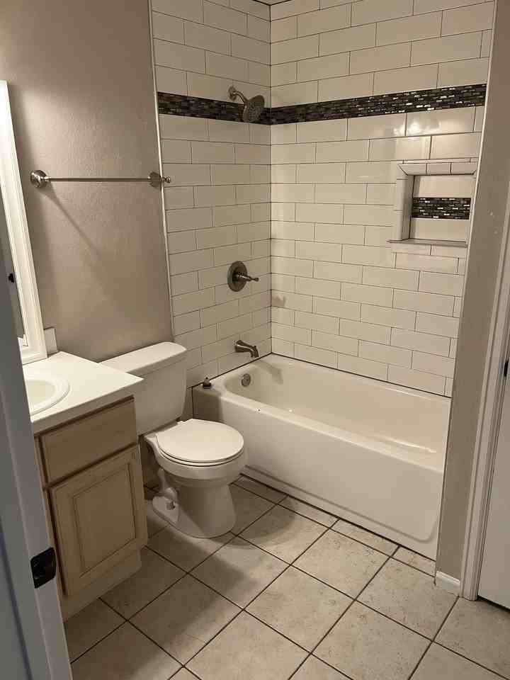 286 S Madison Ave #NA - Photo 7 of 16