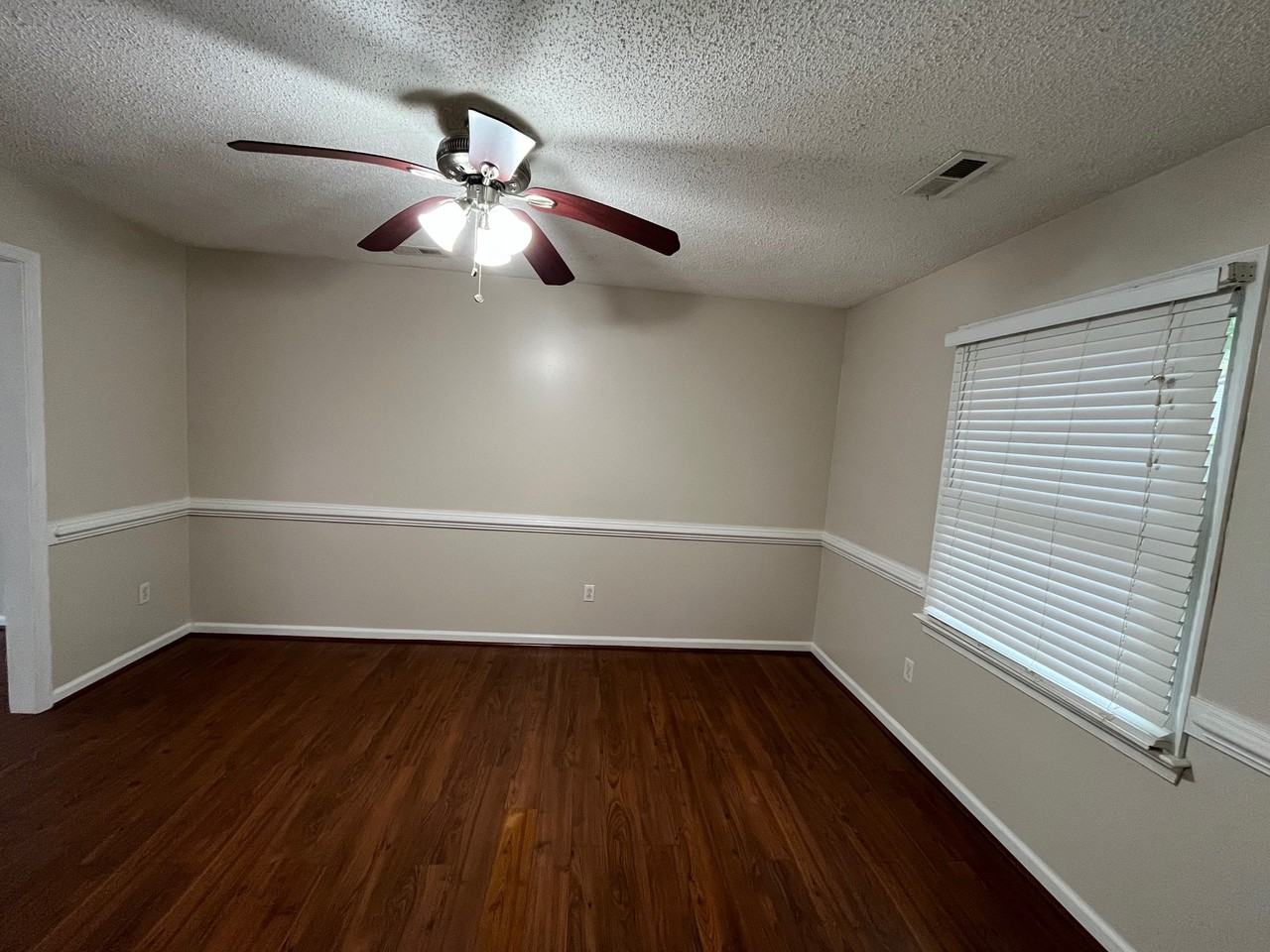 3920 Sherman Oaks Ave #NA - Photo 5 of 17