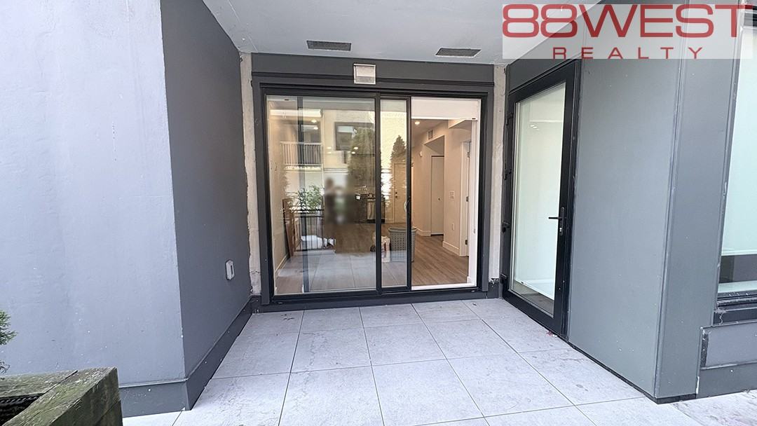 181 6th Street West #8 - Photo 7 of 24