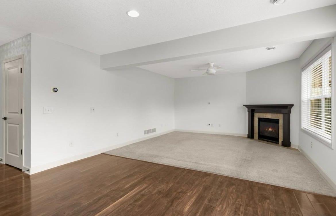 3223 Red Oak Trl #3223 - Photo 2 of 17