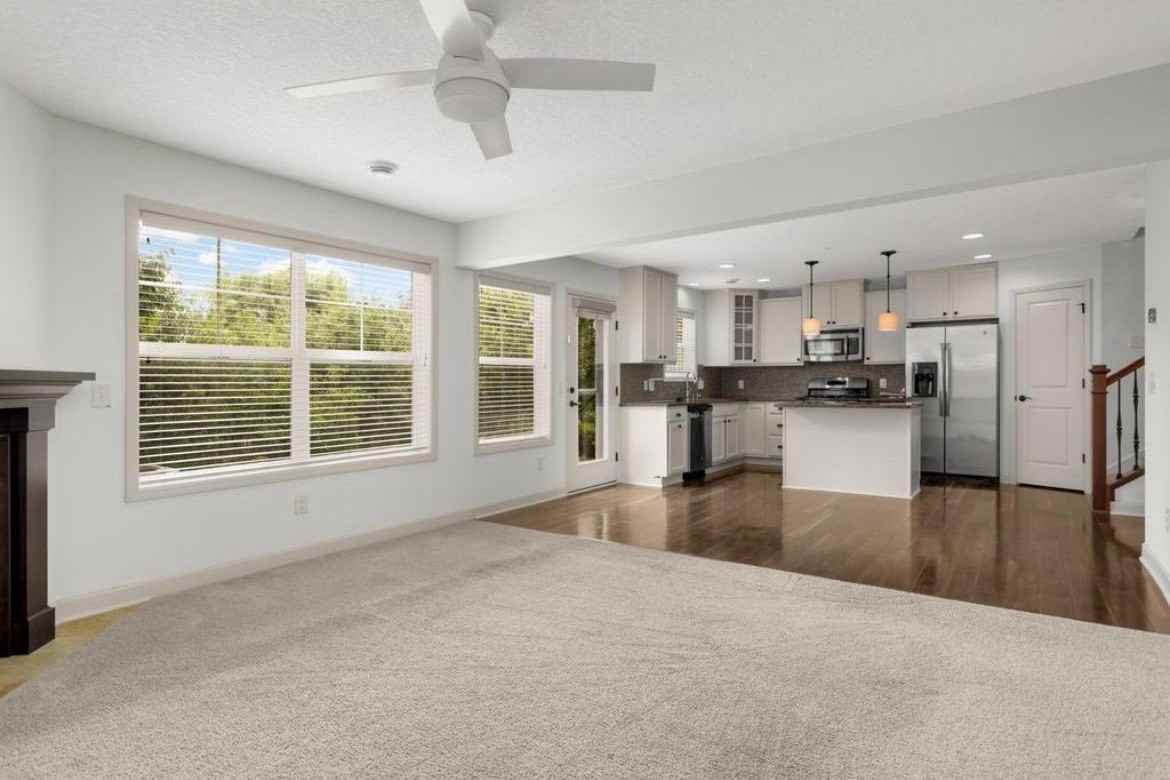 3223 Red Oak Trl #3223 - Photo 3 of 17