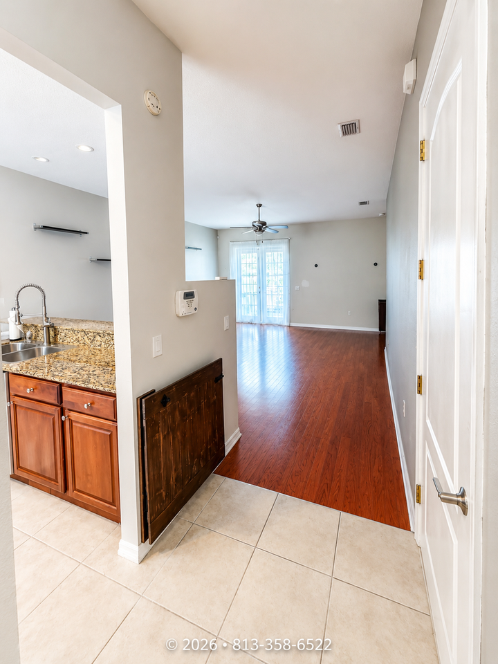 408 N Hesperides St #0 - Photo 2 of 14