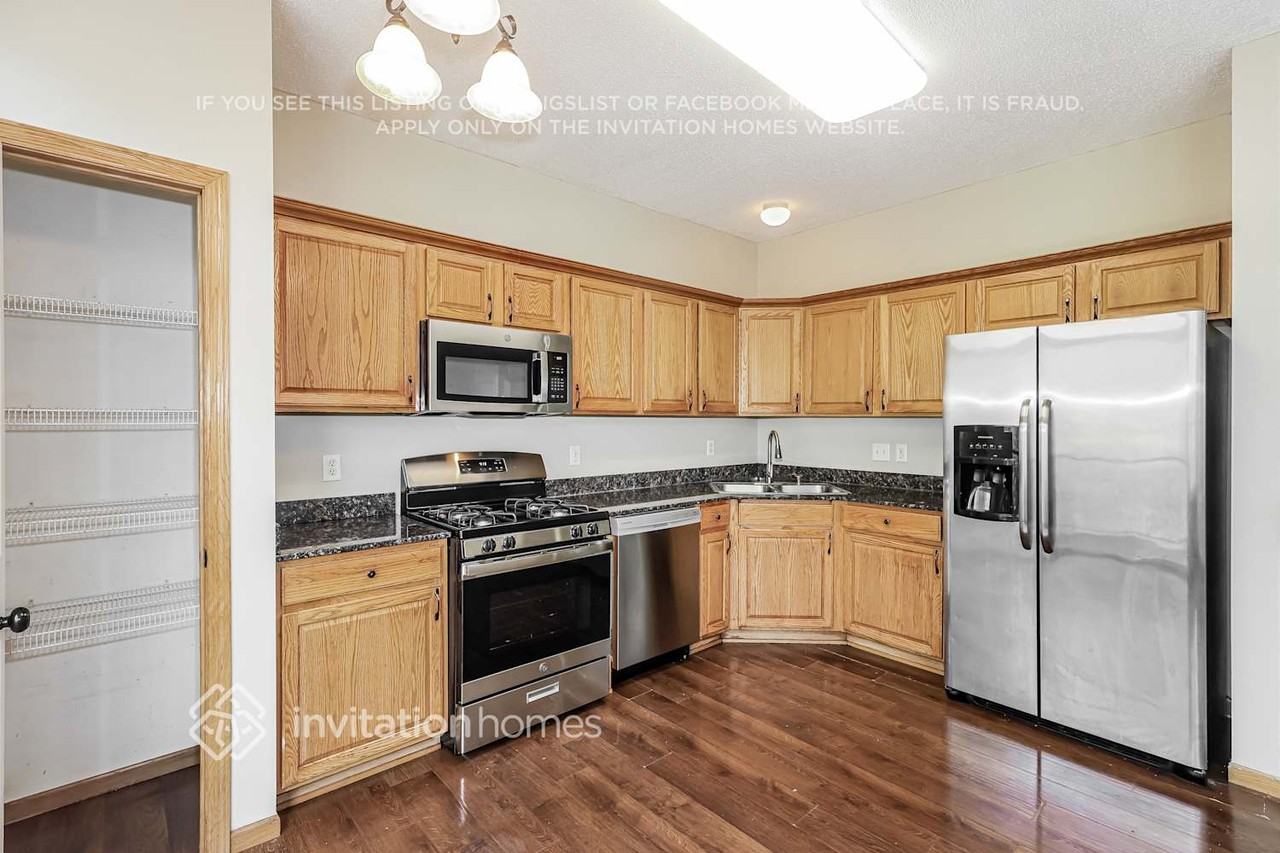 6004 Garwood Rd N - Photo 7 of 19