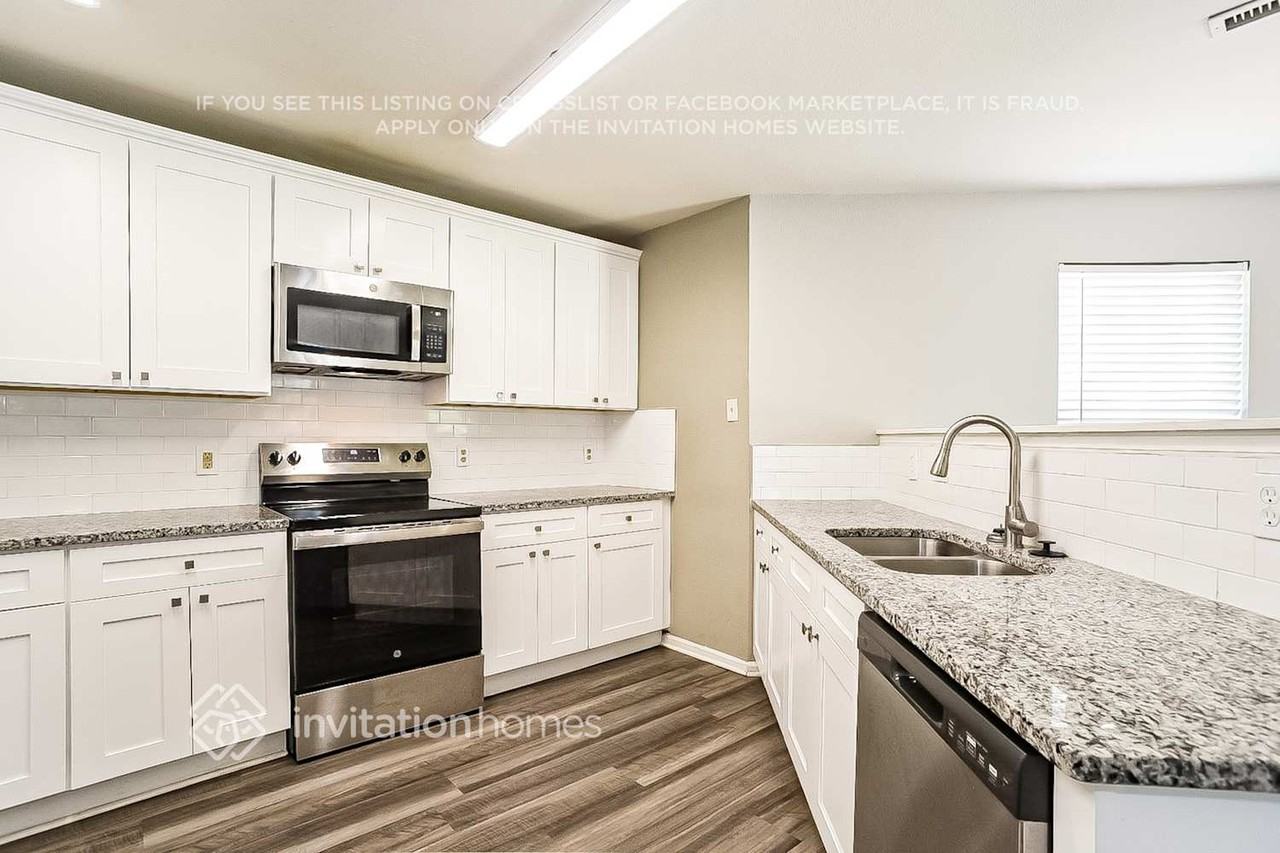 1628 Bray Dr - Photo 6 of 18