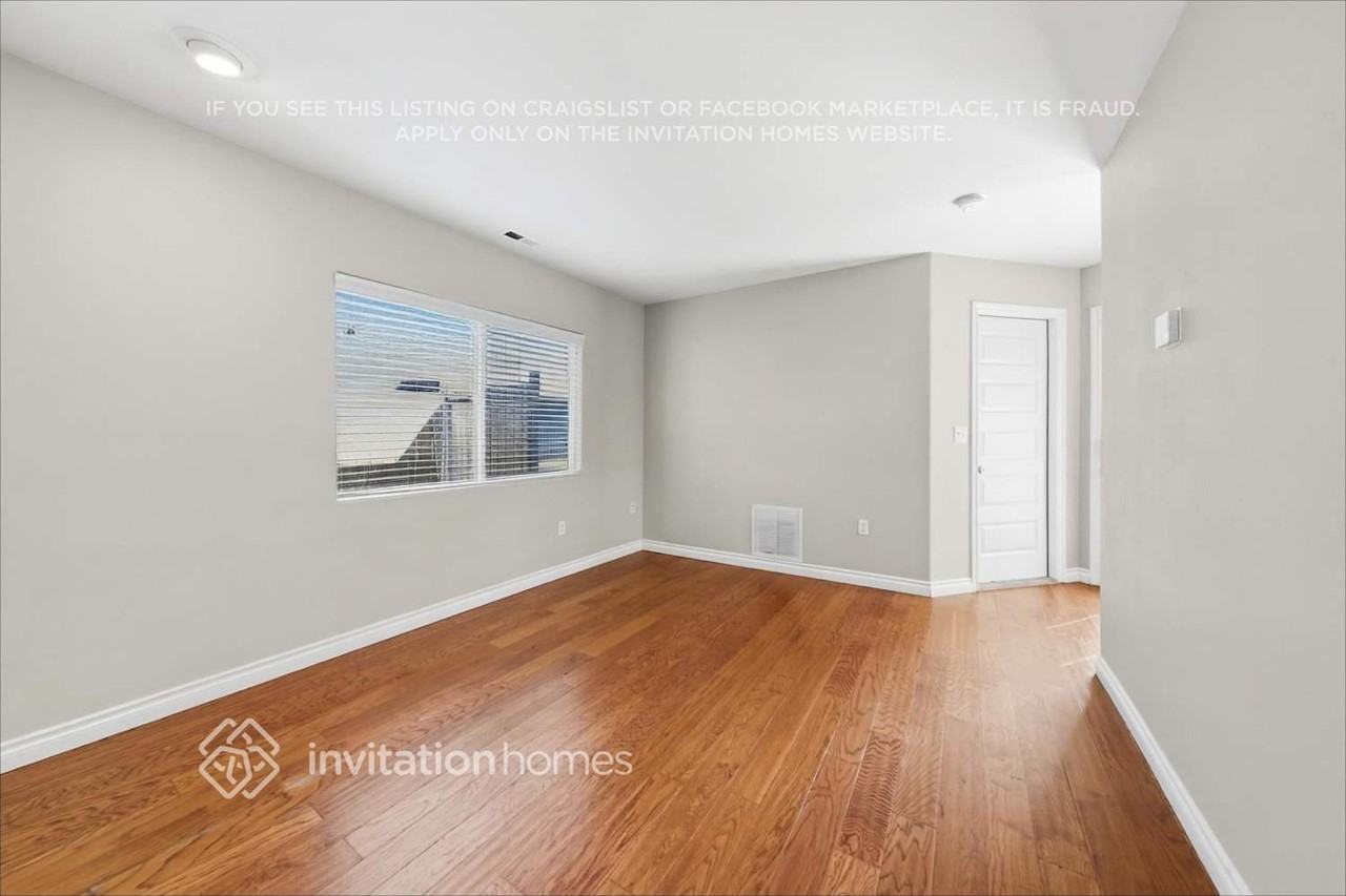 12227 47th Ave S - Photo 6 of 20