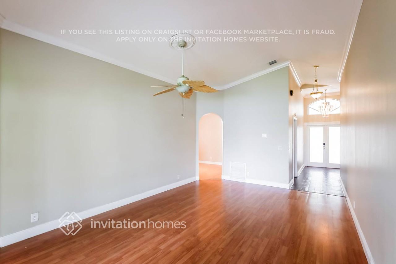 13081 Sw 54th Ct - Photo 4 of 17