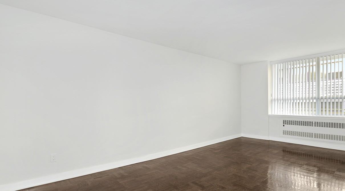 Avenue Park Apartments - Photo 2 of 3