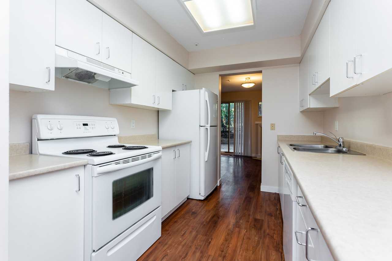 Chelsea Court Townhomes - Photo 3 of 12