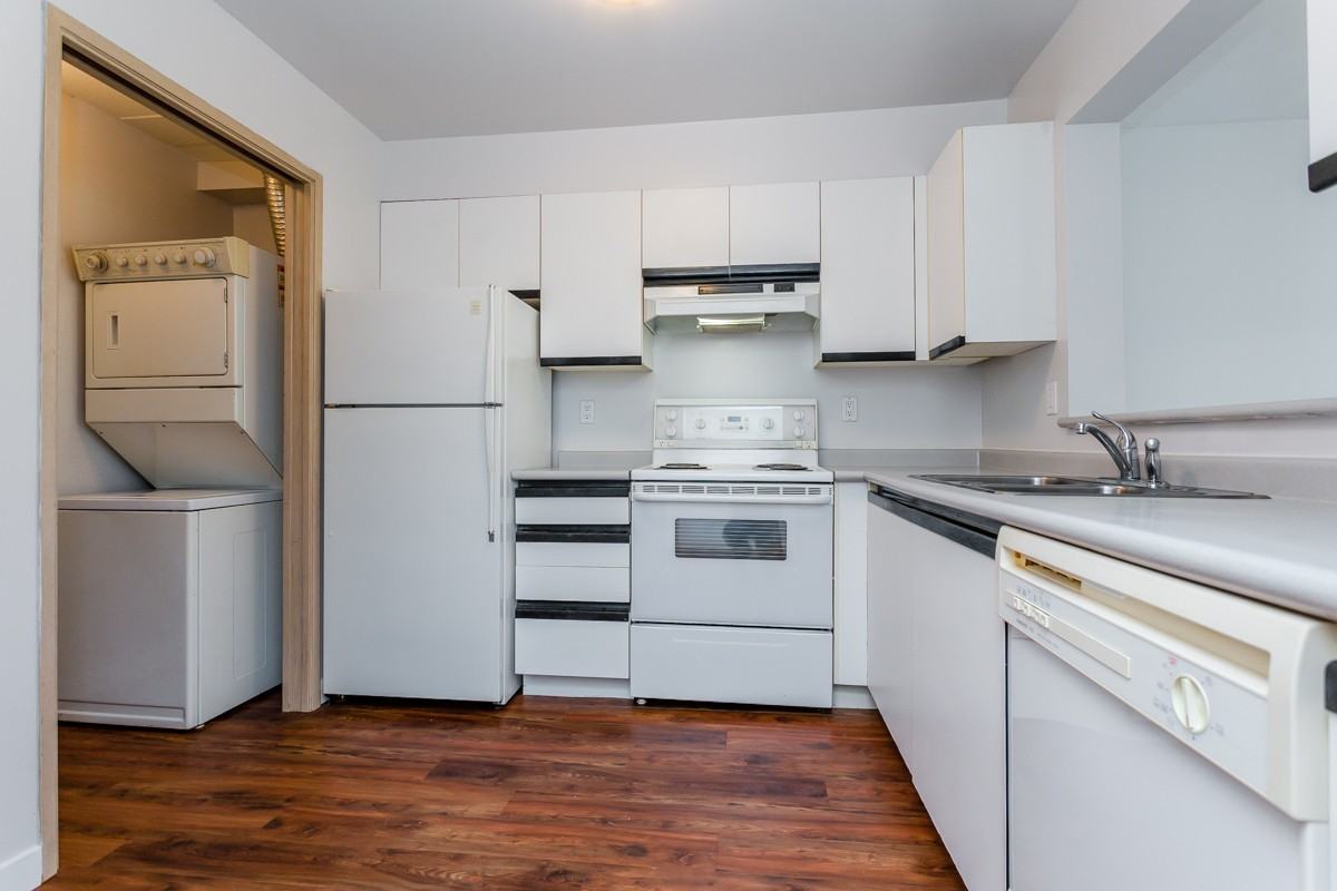 Montclaire Apartments - Photo 2 of 10