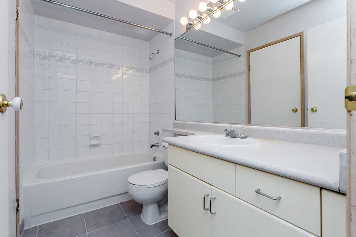 Montclaire Apartments - Photo 4 of 10