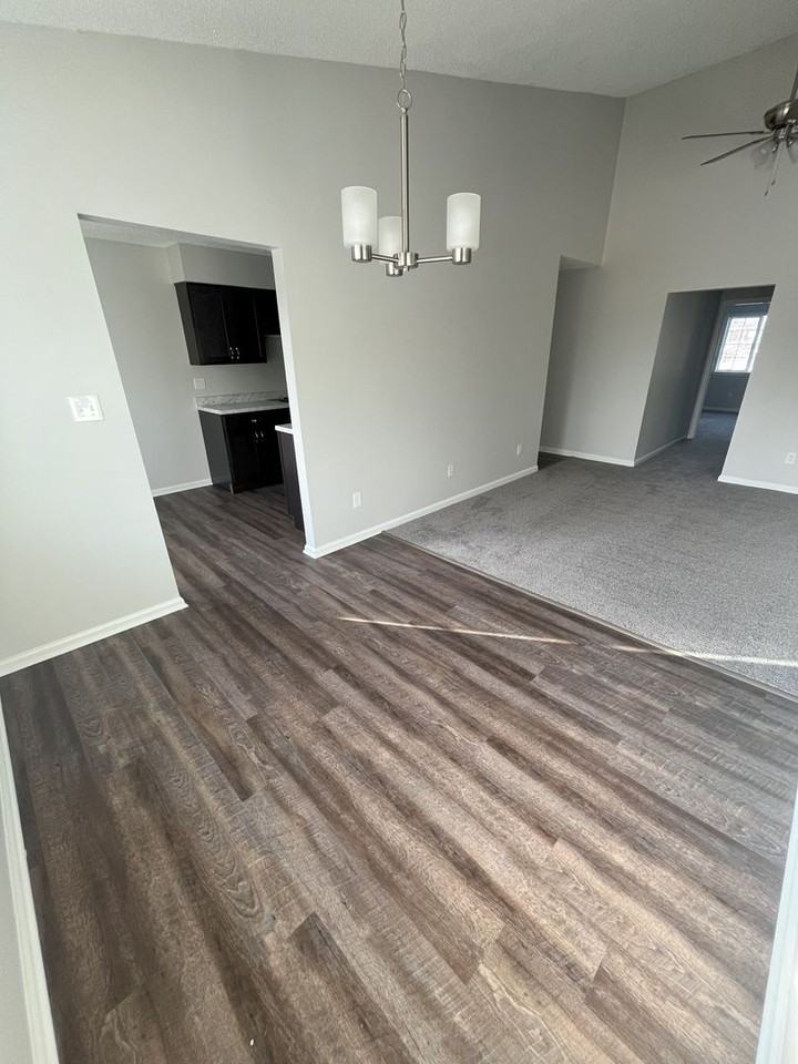 Adams Station Apartments - Photo 6 of 24