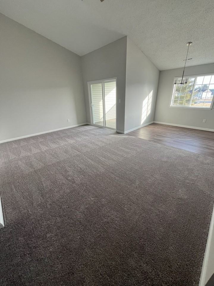 Adams Station Apartments - Photo 7 of 24