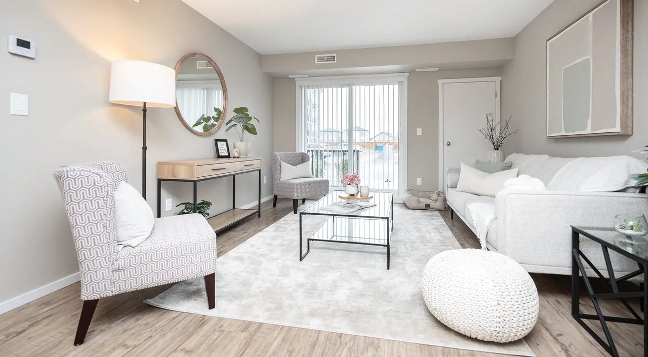 Highland Views Apartments - Photo 4 of 19