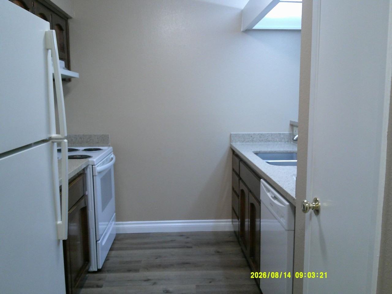 Irish Hills Hamlet Apartments - Photo 4 of 40