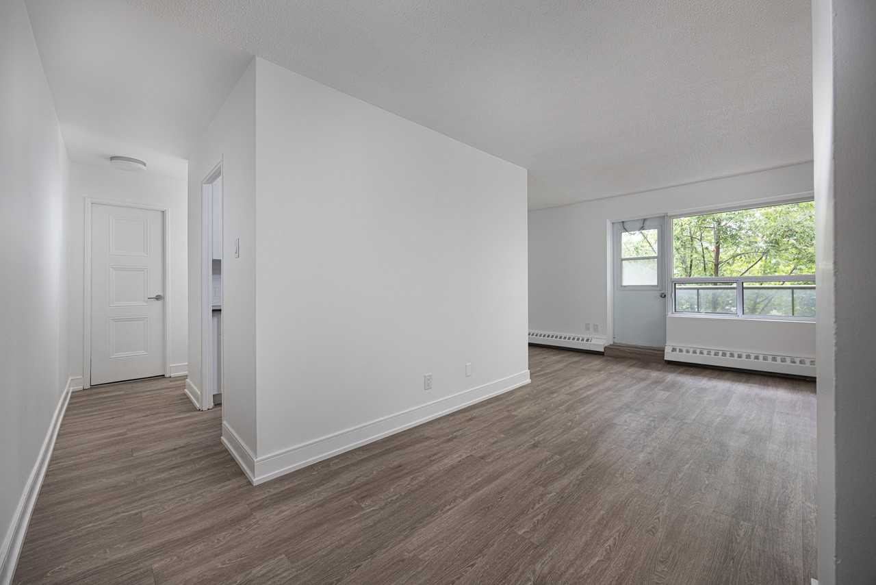 274-278 Cedar Avenue - Photo 6 of 20