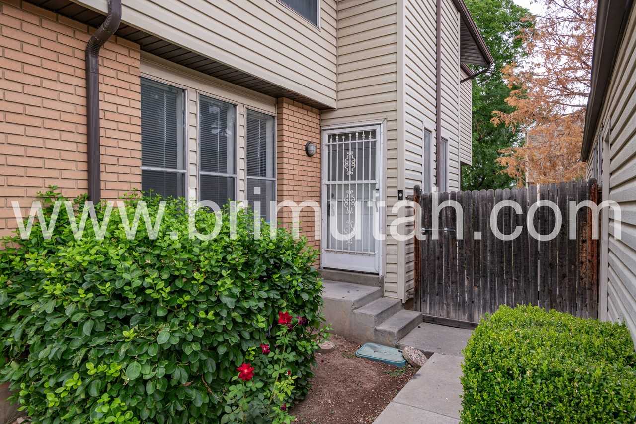 4456 S Albright Dr #4456 - Photo 2 of 25