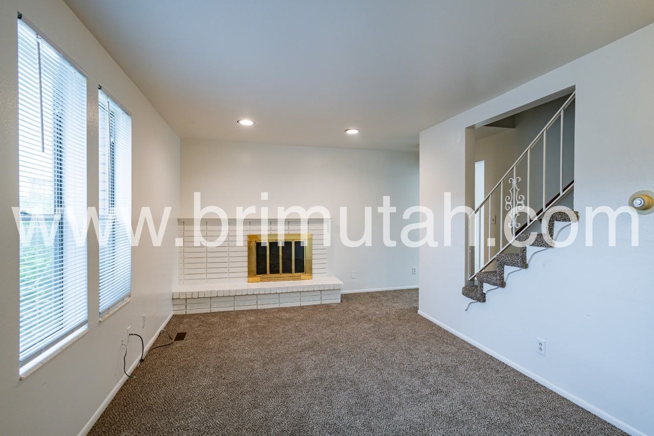 4456 S Albright Dr #4456 - Photo 4 of 25
