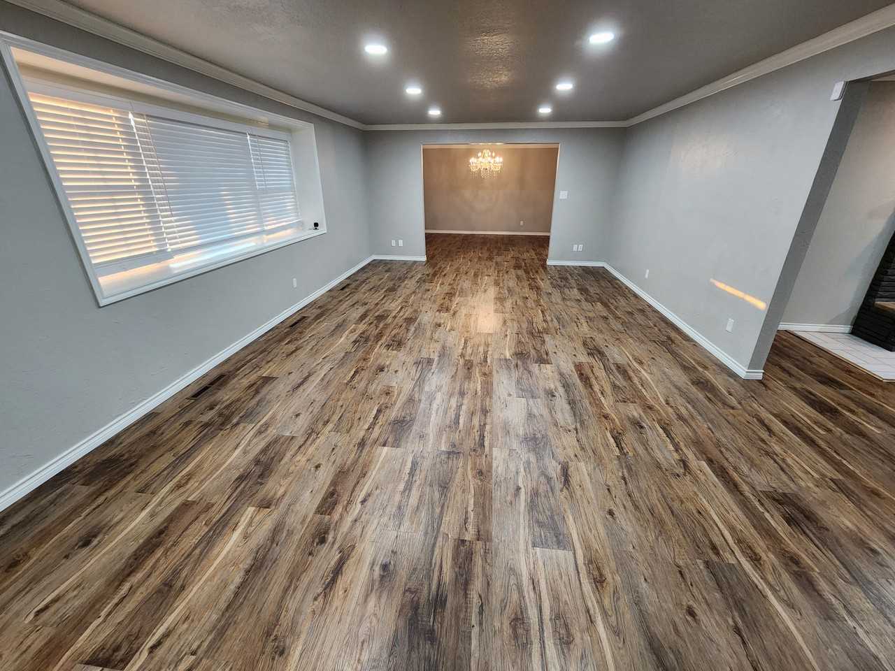 204 S Morrison Dr #1 - Photo 3 of 25