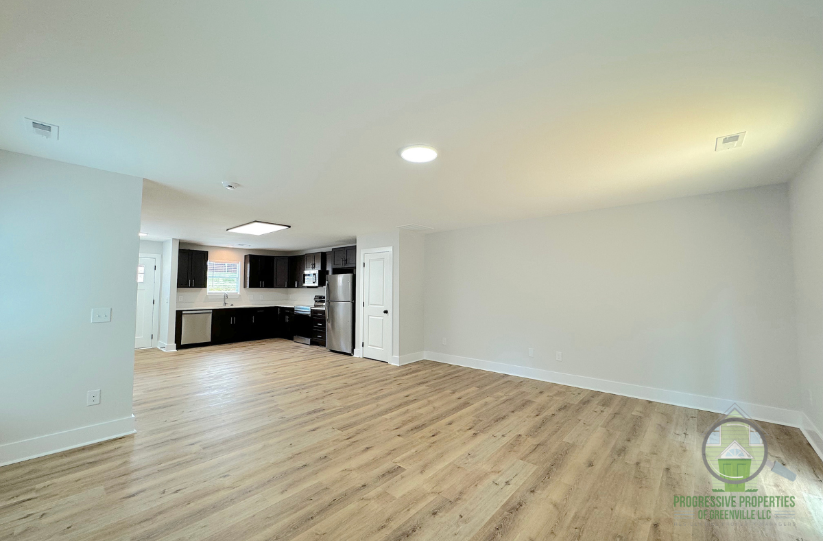 6 Robin Hood Rd #A - Photo 5 of 17
