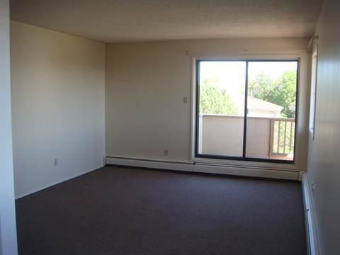 10301 107 Ave - Photo 5 of 11